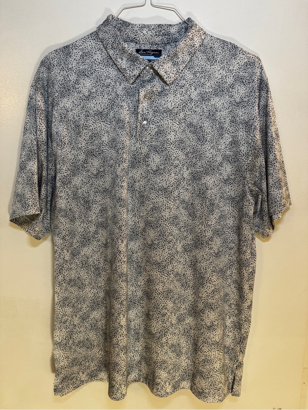 Ben Hogan Men's Short Sleeve Polo - White and navy Speckle Print